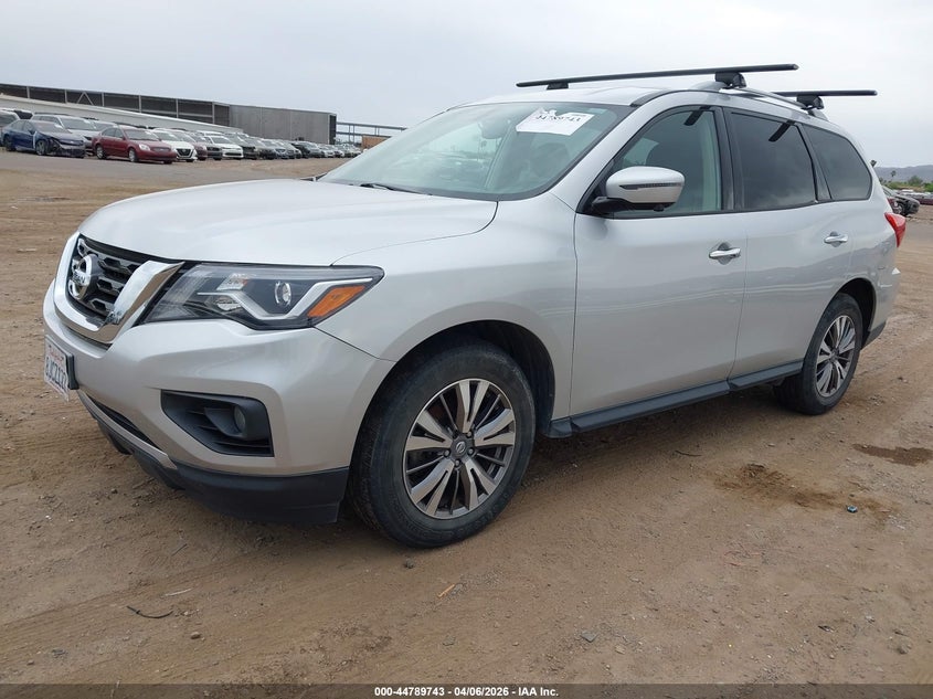 2019 Nissan Pathfinder Sl