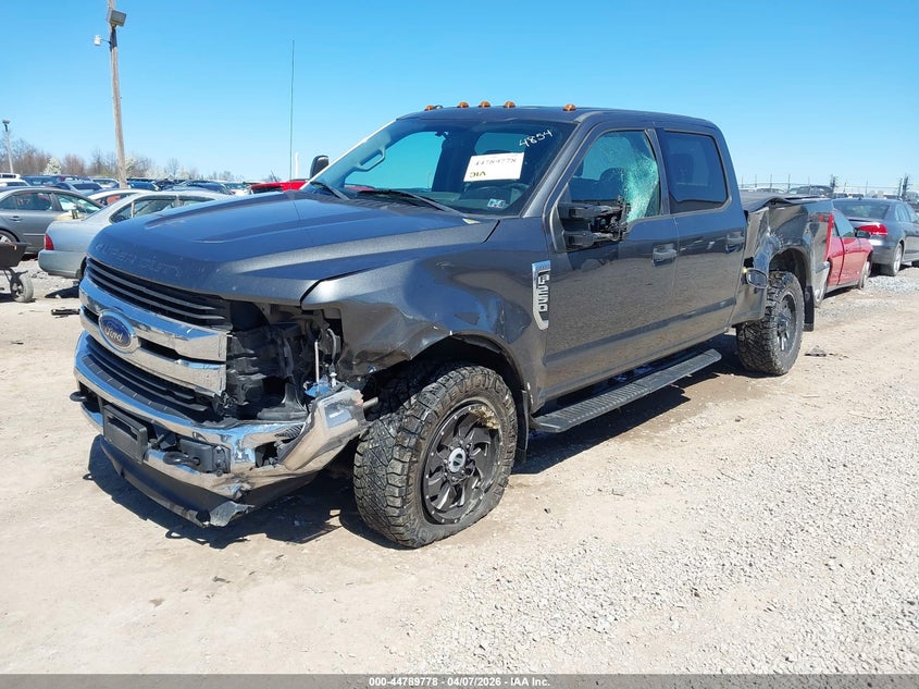 2018 FORD F-250 auction photo 2