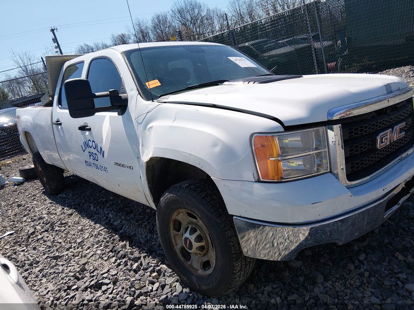 2013 GMC SIERRA 2500HD WORK TRUCK