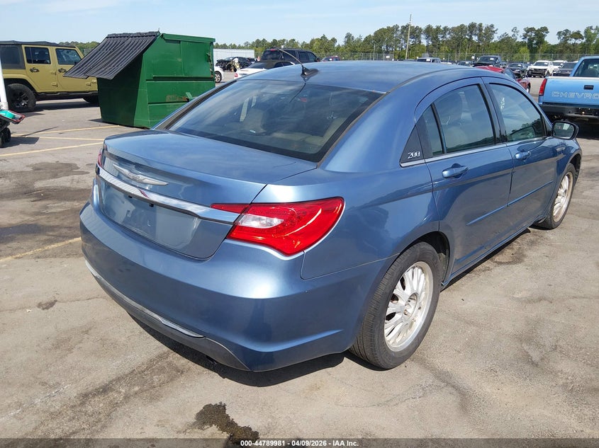 Vin: 1c3bc4fb2bn559933, lot: 45287239, chrysler 200 lx 20114