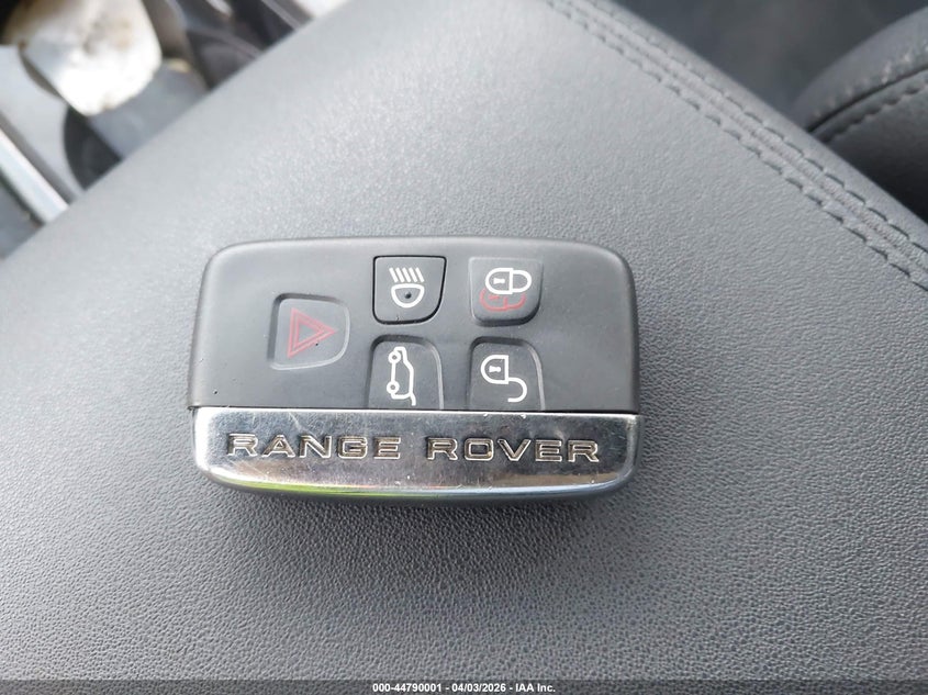 2015 Land Rover Range Rover Evoque Pure VIN: SALVN2BG5FH013553 Lot: 44790001