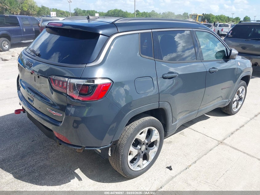 Vin: 3c4njddb8ht635374, lot: 45287355, jeep new compass trailhawk 4x4 20174