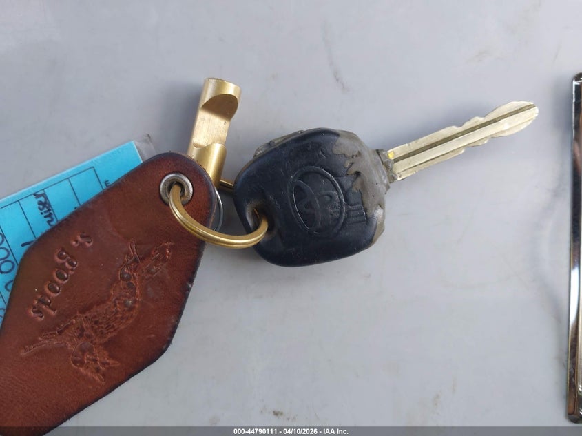 2000 Toyota Land Cruiser VIN: JT3HT05J1Y0110275 Lot: 44790111