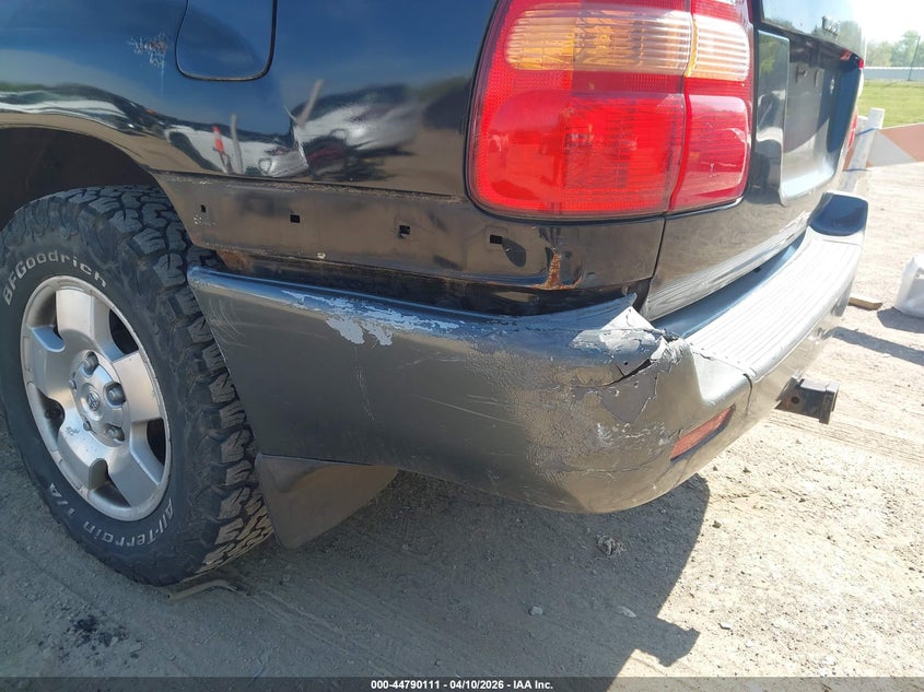 2000 Toyota Land Cruiser VIN: JT3HT05J1Y0110275 Lot: 44790111