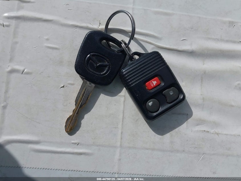 2004 Mazda Tribute Es V6 VIN: 4F2CZ96134KM15234 Lot: 44790125