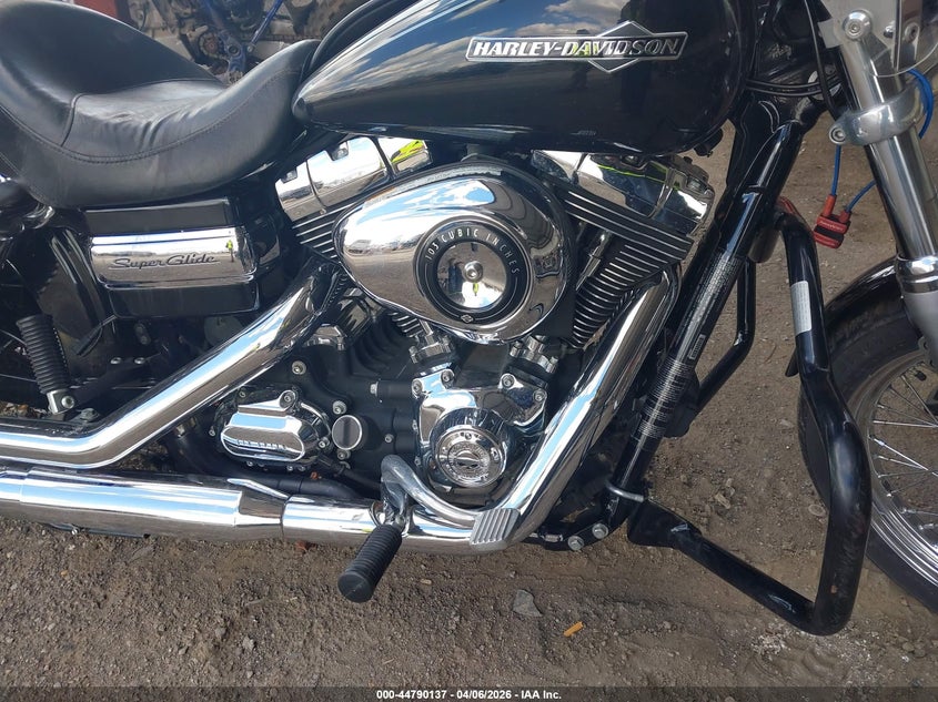 2014 Harley-Davidson Fxdc Dyna Super Glide Custom VIN: 1HD1GVM15EC305921 Lot: 44790137