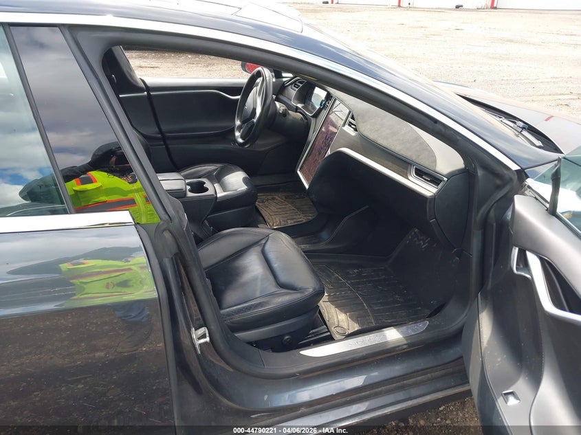 5YJSA1E24FF109643 Tesla Model S 70d/85d/p85d