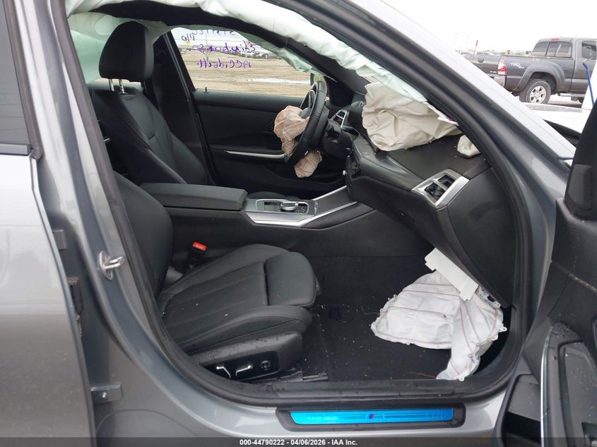 2025 BMW 3ER SEDAN 2.0L I-4 DI, DOHC, VVT, TURBO, 255HP