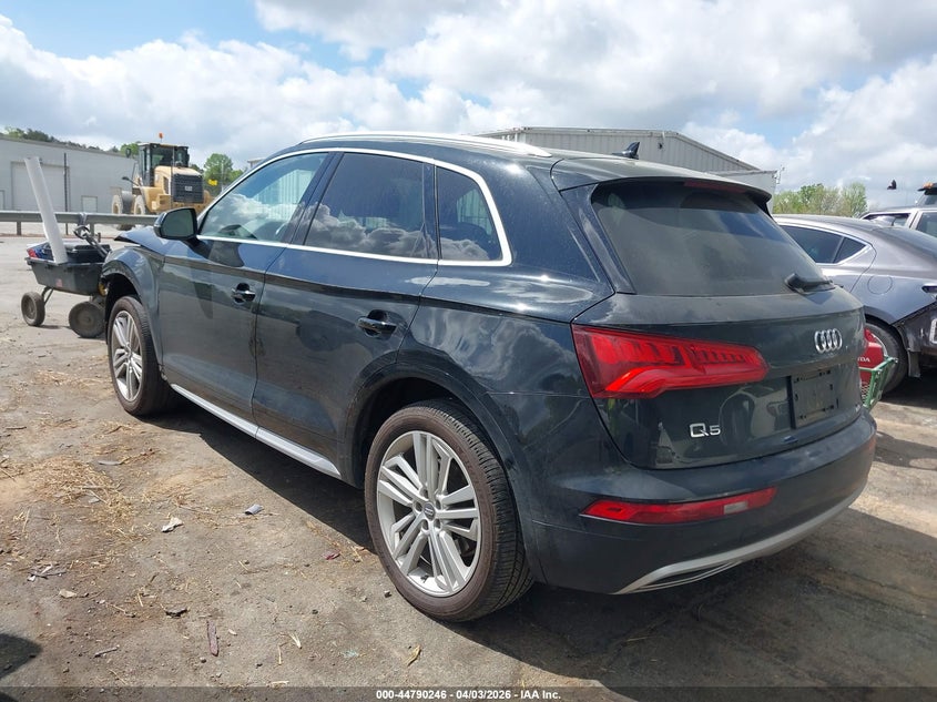 2018 Audi Q5 2.0T Premium/2.0T Tech Premium