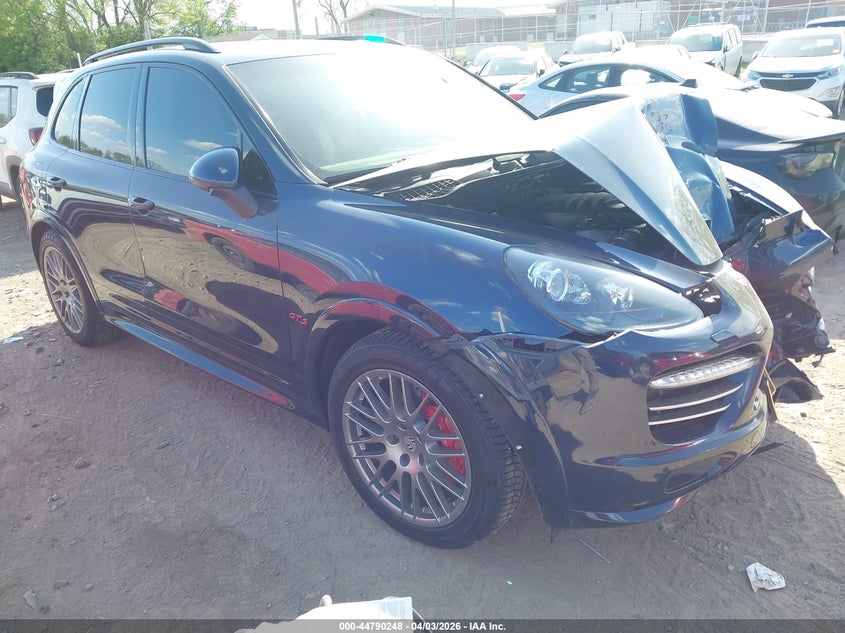 2013 Porsche Cayenne Gts