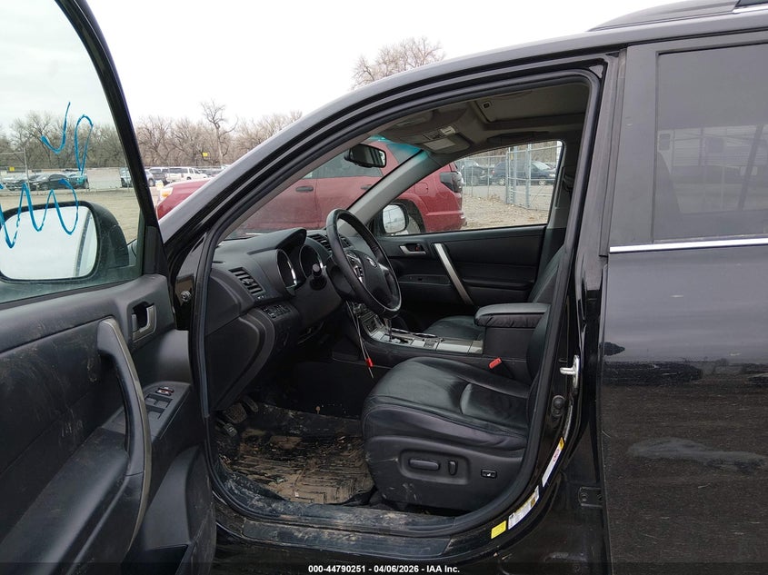 2013 Toyota Highlander Se V6