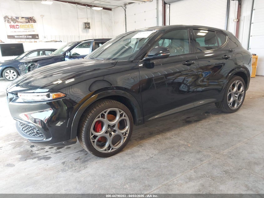 Vin: zaspatdw2r3047333, lot: 45287541, alfa romeo tonale veloce eawd 20242