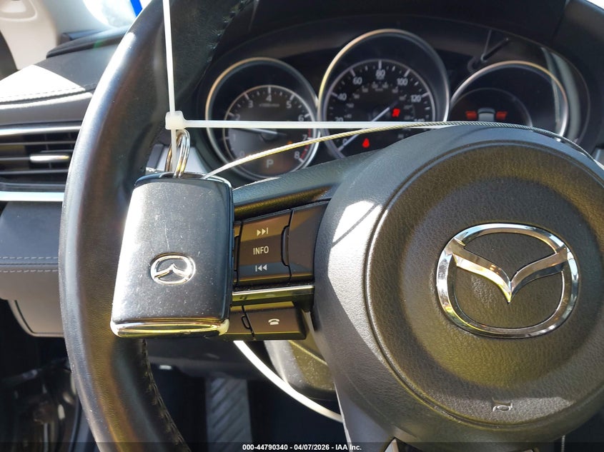 2020 Mazda Mazda6 Touring VIN: JM1GL1VM4L1514634 Lot: 44790340