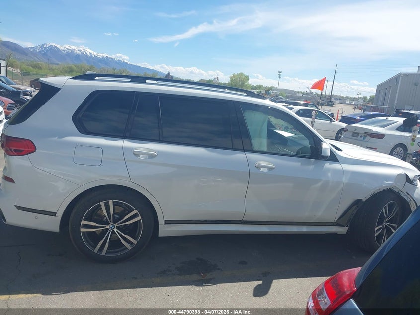 2021 BMW X7 xDrive40I VIN: 5UXCW2C0XM9F12001 Lot: 44790398