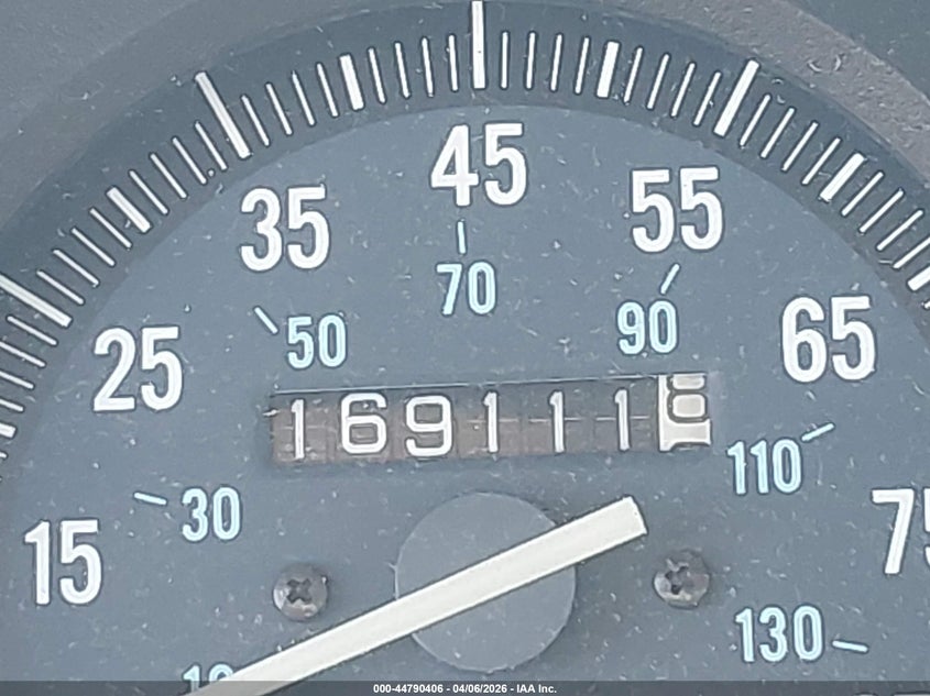 1994 Jeep Cherokee Se VIN: 1J4FJ28S8RL137167 Lot: 44790406