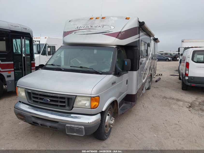 2007 Ford Econoline E450 Super Duty Cutwy Van 1FDXE45S17DA83471 photo 1