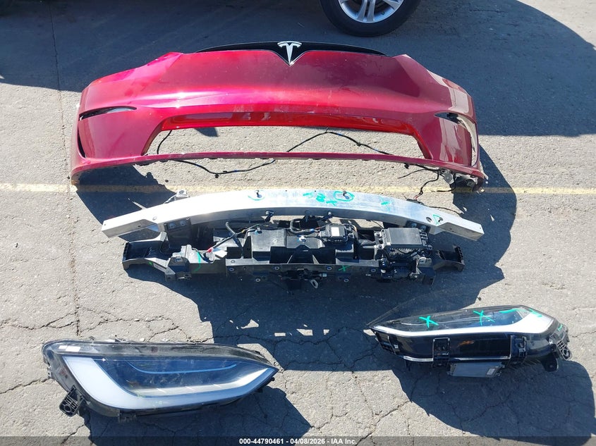 2023 Tesla Model X Dual Motor All-Wheel Drive/Standard Range VIN: 7SAXCDE57PF402694 Lot: 44790461