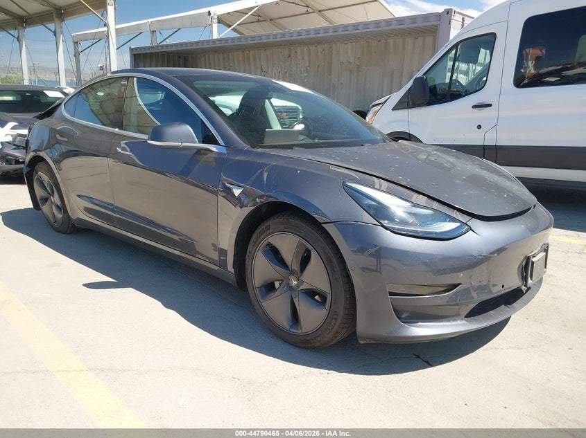 2019 Tesla Model 3 Long Range/Performance