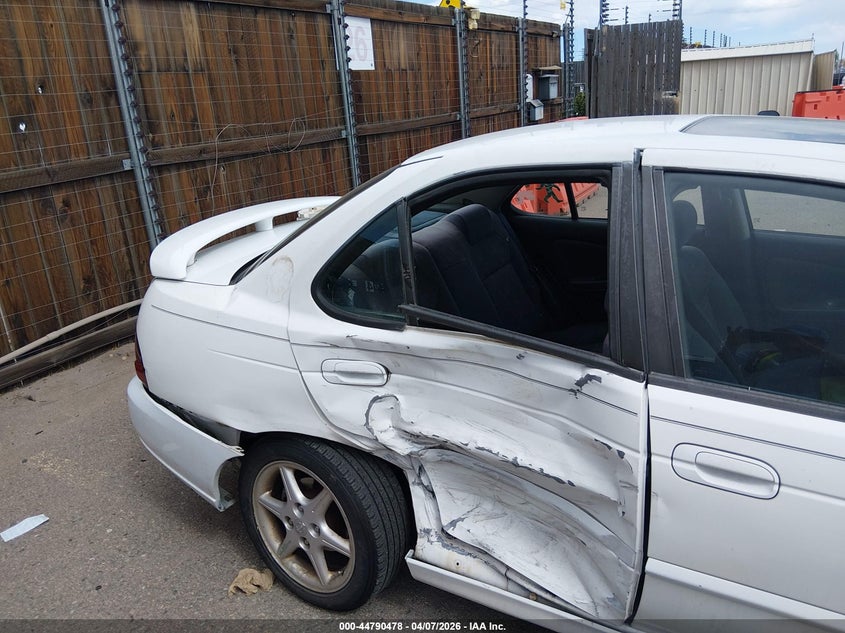 2001 Nissan Sentra Se VIN: 3N1BB51DX1L122020 Lot: 44790478