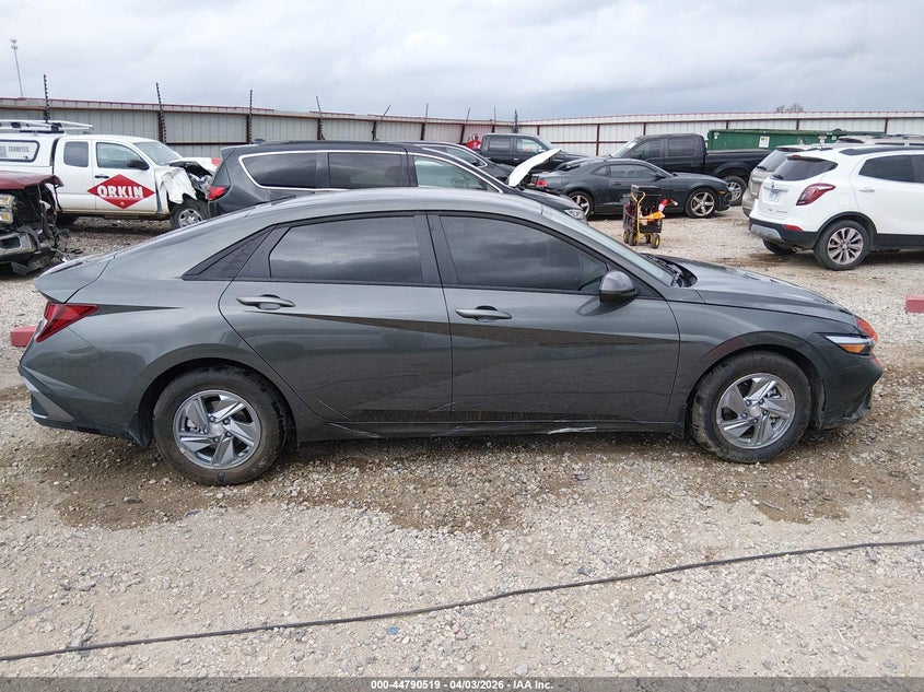 VIN KMHLL4DG7TU151736 2026 HYUNDAI ELANTRA SE