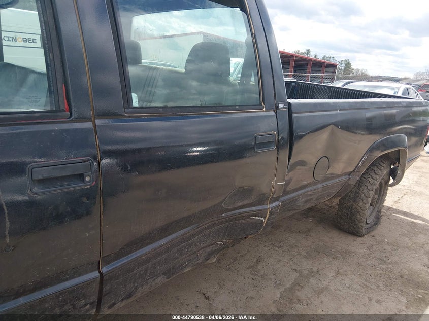 1995 GMC Sierra K3500 VIN: 1GTHK33K5SF003410 Lot: 44790538