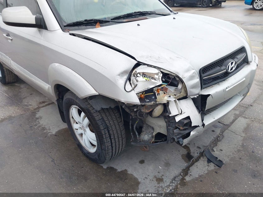 2006 Hyundai Tucson Gls/Limited VIN: KM8JN12D96U280963 Lot: 44790547