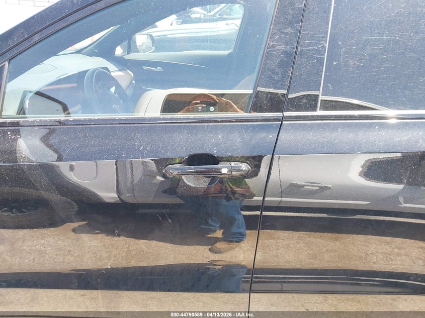 2024 Cadillac Xt4 Fwd Sport VIN: 1GYFZER40RF242147 Lot: 44790589