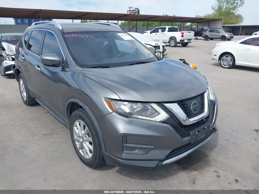 2017 Nissan Rogue Sv