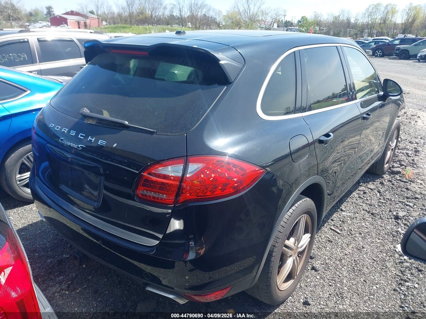 2013 Porsche Cayenne S