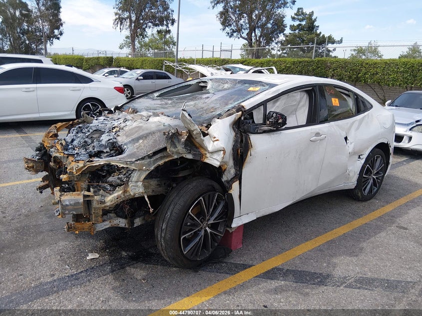 2024 Toyota Prius Xle