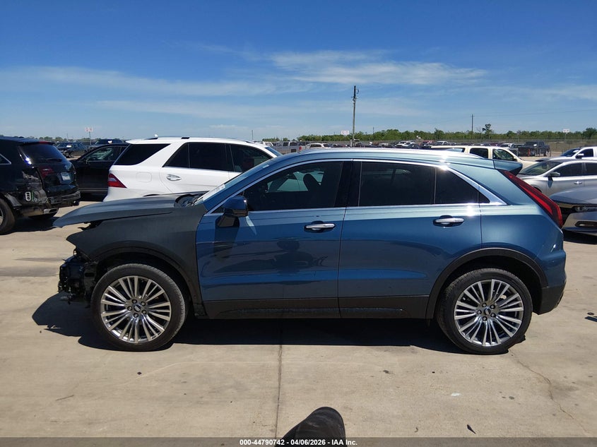 2025 Cadillac Xt4 Fwd Premium Luxury VIN: 1GYFZCR47SF127295 Lot: 44790742