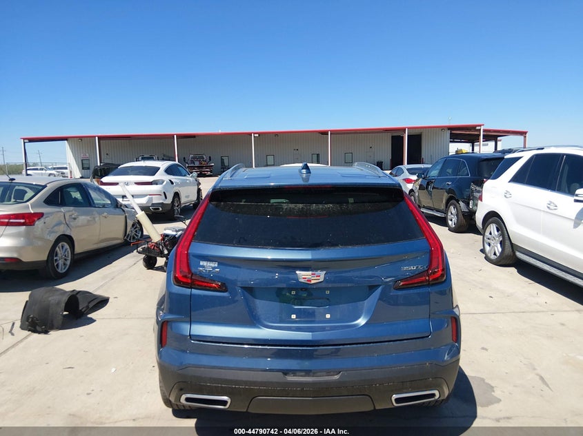 2025 Cadillac Xt4 Fwd Premium Luxury VIN: 1GYFZCR47SF127295 Lot: 44790742