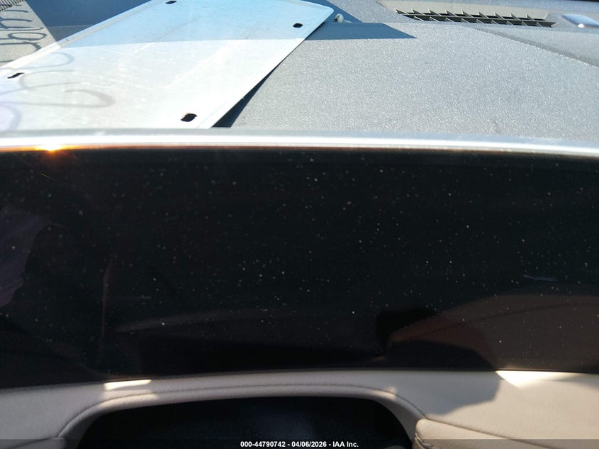 2025 Cadillac Xt4 Fwd Premium Luxury VIN: 1GYFZCR47SF127295 Lot: 44790742