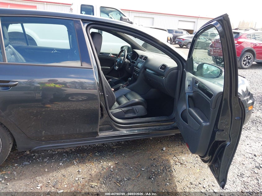 2010 Volkswagen Gti 4-Door