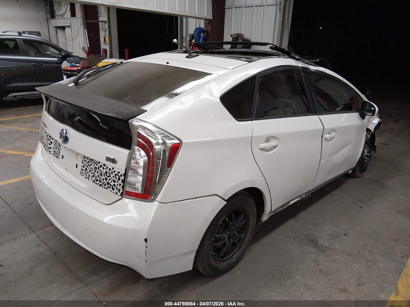 2015 Toyota Prius Three