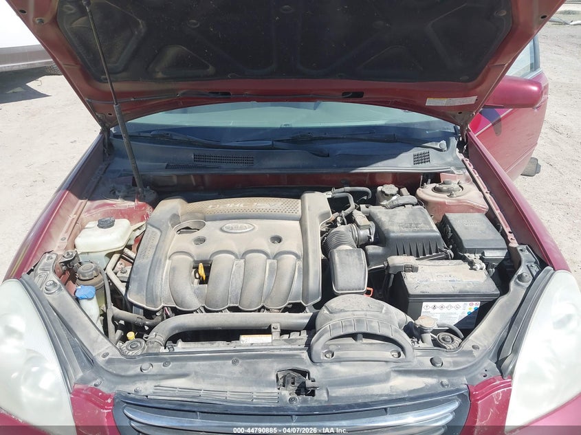 2008 Kia Optima Lx VIN: KNAGE123X85225647 Lot: 44790885