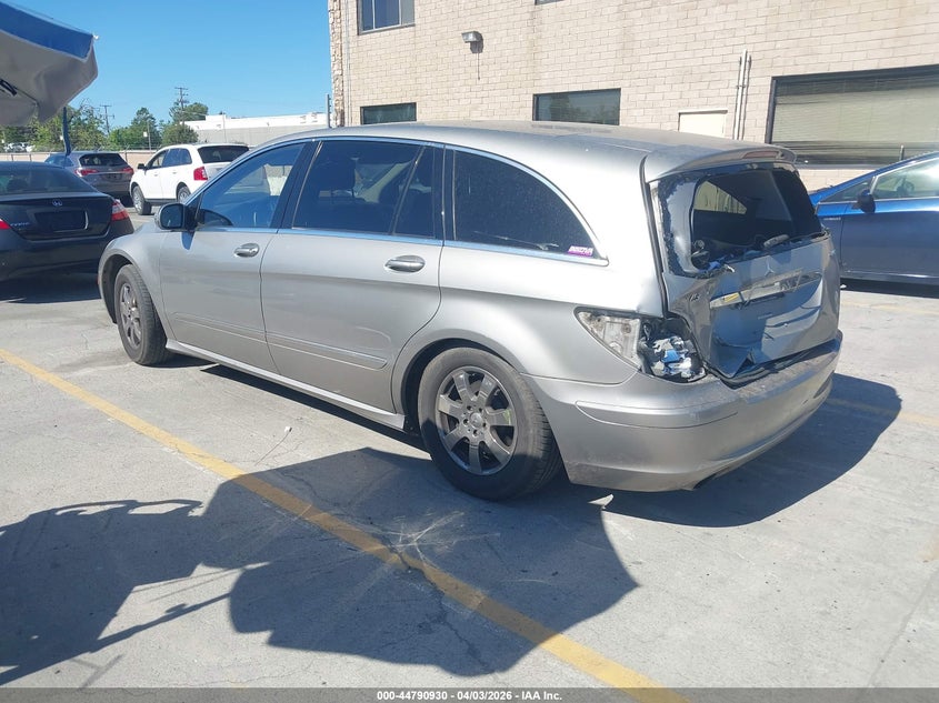 2006 Mercedes-Benz R 350 4Matic