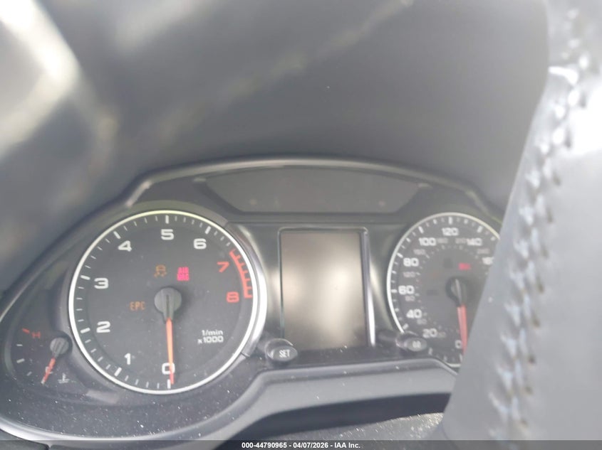 2011 Audi Q5 2.0T Premium VIN: WA1LFAFP1BA113310 Lot: 44790965