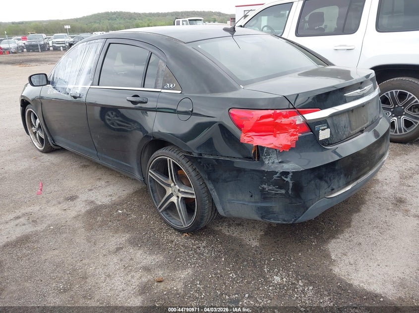 Vin: 1c3ccbbg7en119639, lot: 45288229, chrysler 200 touring 20143
