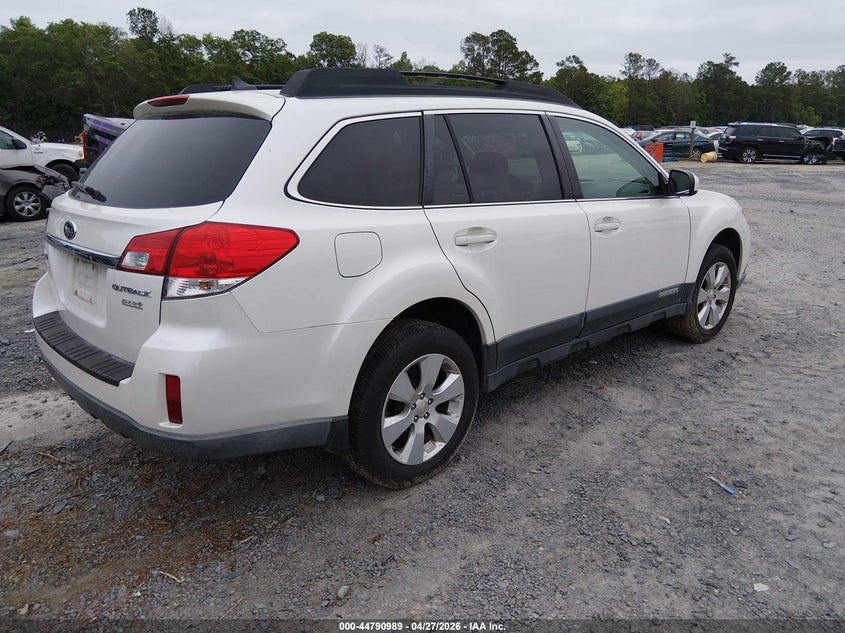 2011 Subaru Outback 2.5I Limited