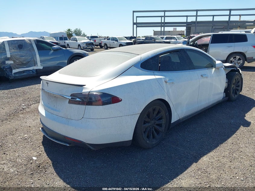 2013 Tesla Model S Performance