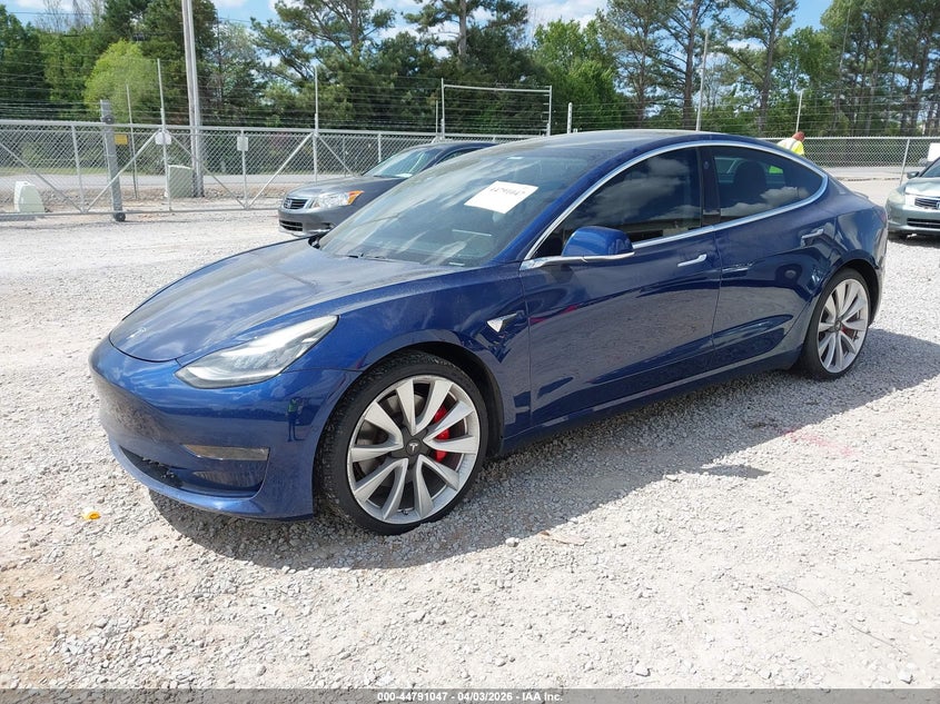 2019 Tesla Model 3 Long Range/Performance