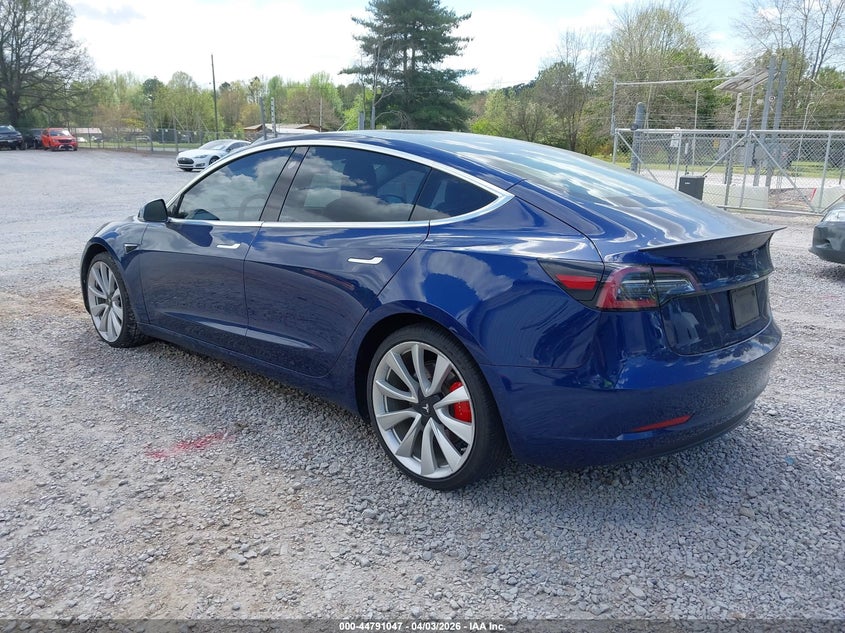 2019 Tesla Model 3 Long Range/Performance