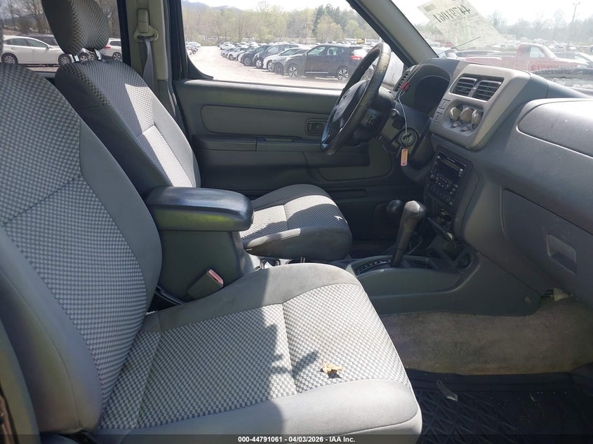 2001 Nissan Frontier Se-V6