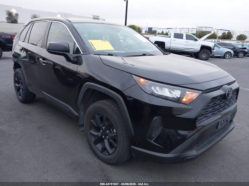 2022 Toyota Rav4 Le