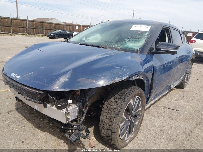 Vin: 5xyc3djcxsg003781, lot: 45288358, kia ev6 wind 20252