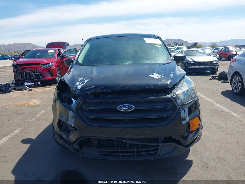VIN 1FMCU0F79KUC28091 2019 FORD ESCAPE S