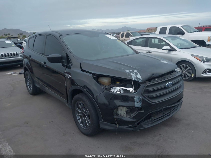 2019 Ford Escape S
