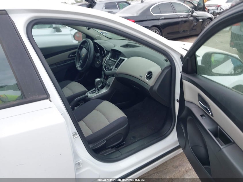 2013 Chevrolet Cruze Ls Auto