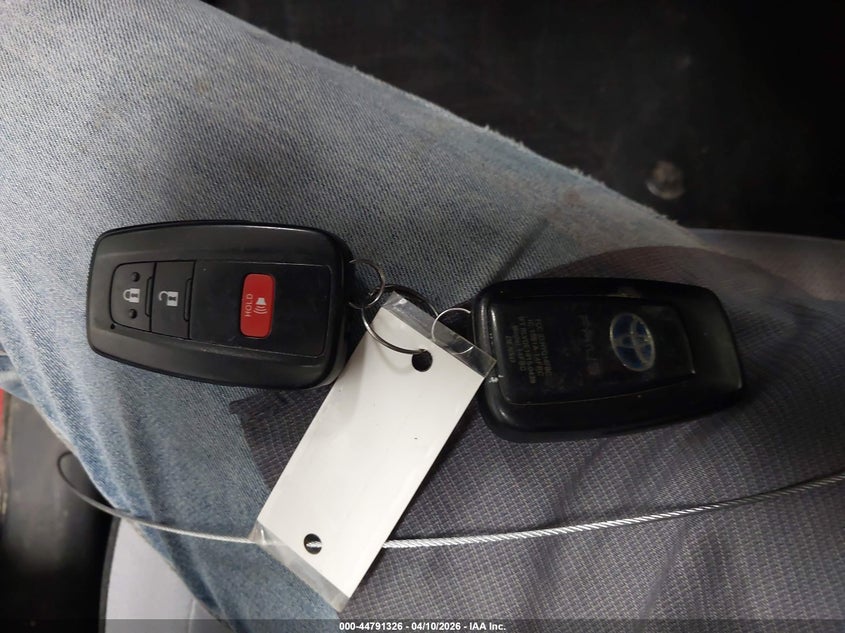 2020 Toyota Prius Le VIN: JTDKARFU0L3106956 Lot: 44791326